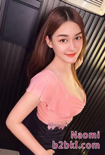 Meet Naomi, a confident and polished Kuala Lumpur companion